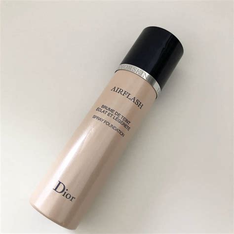 dior リキッドファンデーション|dior skin.